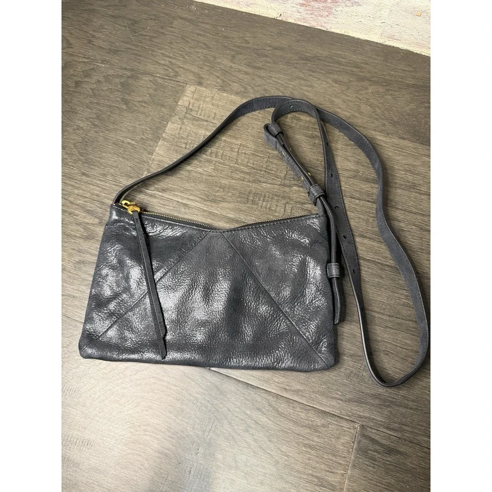 Hobo International Large Black‎ Distressed Leather Crossbody Handbag Good